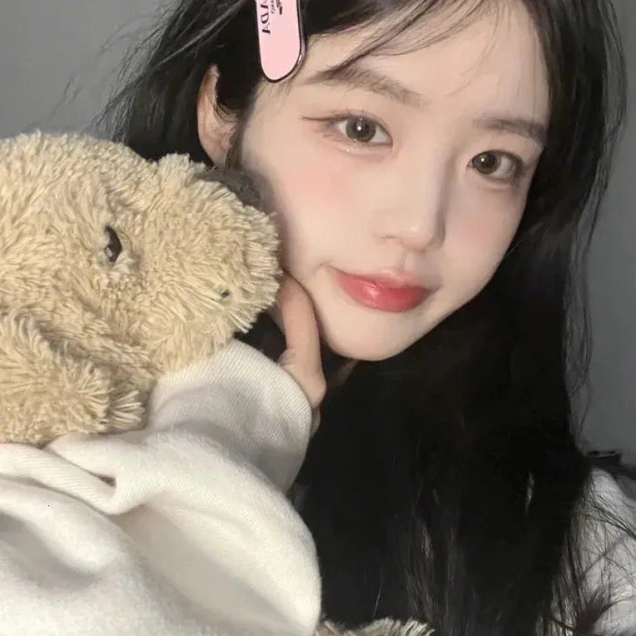 春天的紫丁香海报