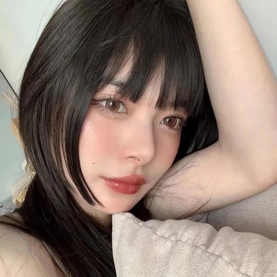 核爆青春海报